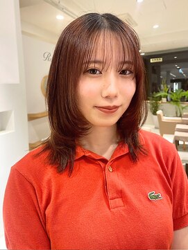 トリッカバルコニー ハヤマ(tricca Balcony Hayama) レイヤーボブ風ウルフミディアム