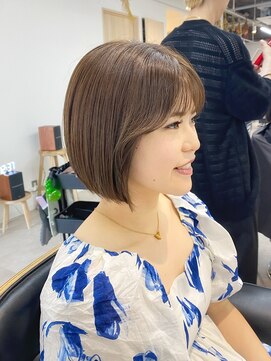 トト 船橋店(toto.) ☆ショートボブルフ小顔ワンレン黒髪ネビージュ秋色[船橋/津田沼