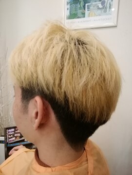 ヘアメイク サン(Hair Make Sun) ショートレイヤー