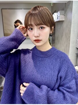 フォト 新宿三丁目(foto) ミニウルフチェリーブラウンブリーチなしショートボブ前髪/新宿