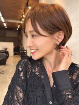 ダム(DaM)&nbsp;30代40代小顔ヘア簡単スタイリングくせ毛カバー丸みショートボブ