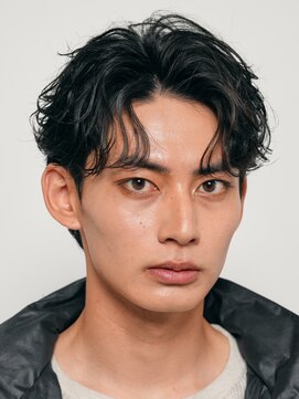 テン 心斎橋(tenn.) 心斎橋フェザーパーマフェザーショートセンターパート20代緩め