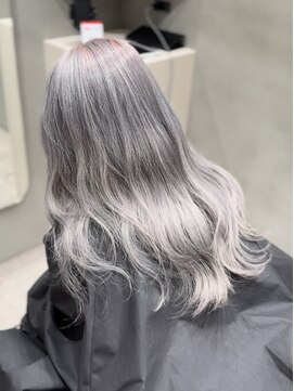 コスモス 町田(COSMOS) ホワイトシルバー