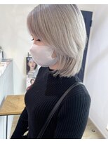 アーブル ヘアーアンドメイク(ARBRE) 全頭ブリーチホワイトカラー髪質改善トリートメント