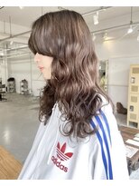 フェリ(farg) 透明感抜群!ソフトグレージュカラー