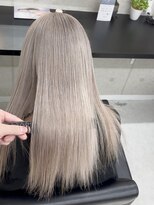 サイ(PSY)&nbsp;グレージュ×髪質改善／池袋/ダブルカラー／ハイトーン