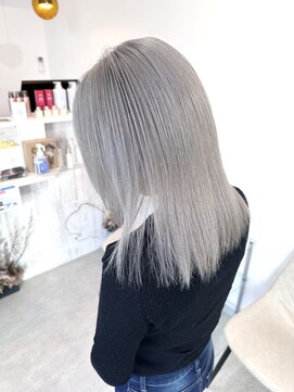 イロアイ(iro I) ホワイトグレー