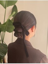 ソエラ(Soera) ヘアセット/タイトシニヨン