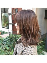 ソラ(sola)&nbsp;外ハネウェーブロブ