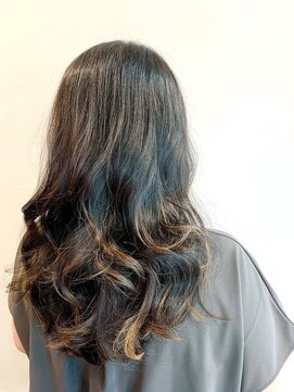 ピュアソウル(Pure Soul) ニューヨークドライカット★ふんわりカールロングレイヤー[渋谷]