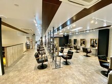 アグ ヘアー クルーズ 松本駅前店(Agu hair cruise)の雰囲気（こだわりが詰まった空間★リラックスしてお過ごしください。）