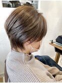 耳掛けマッシュショート