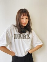 ルヴェール(Le Vert) ミディアムレイヤー × 透明感グレージュ