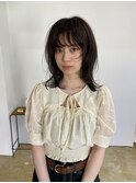 顔まわりレイヤーとカーキブラウン。
