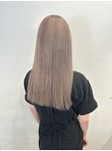透明感ベージュ