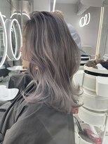 ガガ(GAGA) gray balayage