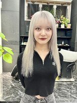 チュダック(ChuDuck)&nbsp;韓国風《ペールシルバー》ハイトーン/ケアブリーチ/ダブルカラー