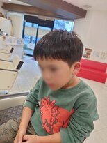 ポポヘアー(PoPo hair)&nbsp;子供カット(長めな刈り上げショートスタイル)