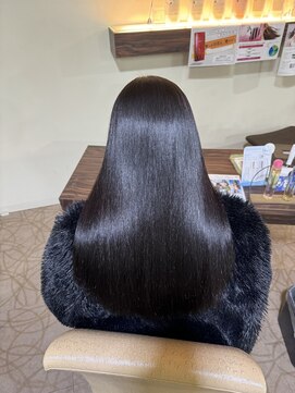 ヘアーメイクポリッシュ 桂店 髪質改善/縮毛矯正/ロングヘアー/ツヤ髪/艶カラー/桂/西京区