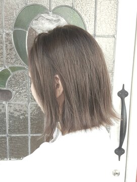 ローグ ヘアー 金町店(Rogue HAIR) 20代30代40代◎ローグ金町(TAKA)切りっぱなし外ハネシアカラー