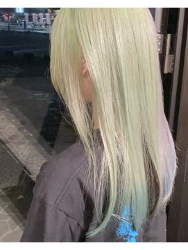 ルプラ ガーデン(le-pla garden) レイヤーカット#グリーン#ブリーチ#ダブルカラー#豊橋#豊川#田原