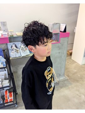 アンゼロ(UNZELO) 小学生男の子キッズパーマ