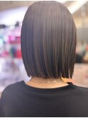 ブリーチ　切りっぱなしボブ　パラパラブリーチ　ヘアケア40代