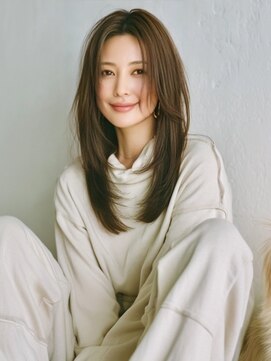 アルトリスト(Altruist Aging×HAIR&SPA) ★ダークアッシュ大人ガーリーボブ着物ミディアムレイヤーカット