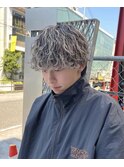 天神波巻きスパイラルパーマ波巻きパーマプードルパーマ強め20代