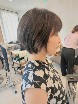 カムバイネオリーブ 溝の口店(Cam by neolive) ☆丸みショート・オリーブベージュ☆小顔