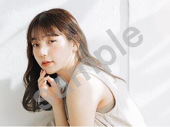 ソット(sotto)の写真/派手すぎず上品に。大人女性のためのデザインカラーで、透明感と立体感のあるワンランク上のスタイルへ。