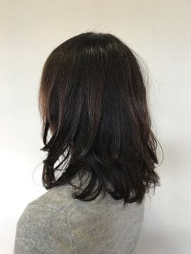 ヘアワークスルシア(HAIR WORKS LUCIA) セミロング