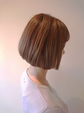 ロンド ブランシュ 錦糸町北口(Lond blanche) 丸みショートデザインカラー無造作カール20代30代40代50代