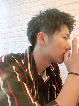 グレイスフル バーバープラチナム 六本木店(Graceful Barber platinum) アップバングツーブロック好感度ビジネスショート<理容室>