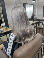アッシュグレージュ   シルバーグレー ウェーブ デザインカラー