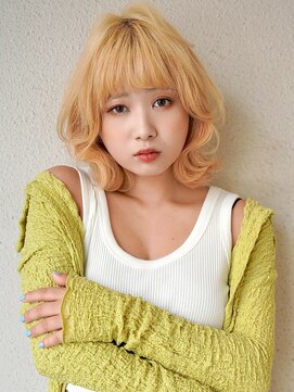 ブゾン(buZon) 【buZon ブゾン】くびレイヤー前髪パーマ外ハネグレーベージュ