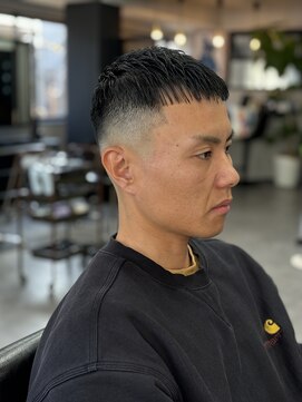 ヘアーラボ 樟葉(Hair Labo) クロップ スキンフェード 南楠葉