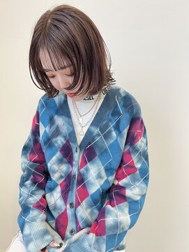 カットアンドトータルビューティ ヴァンキャトル(Cut&Total Beauty VINGT QUATRE) 顔周りレイヤーカットスタイル