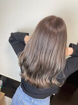 アイズ 本厚木(AIZU)&nbsp;大人ミルクティーグレージュ/ダブルカラーブリーチハイトーン