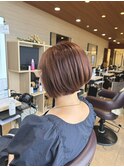 ショートボブ