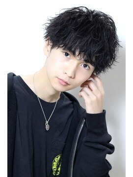 リップス レイ ギンザ(LIPPS Ray GINZA) 無造作クセ毛ツイストパーマツーブロックマッシュ