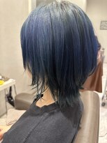 10711 となりの美容室&nbsp;アクリルブルー