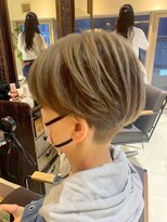 ヘアリゾート粋 ティガ 池袋店(tiga)&nbsp;外国人風ハイライトカラー/大人ショート