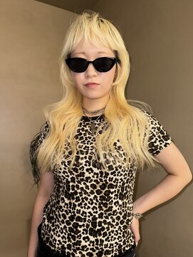 ヤント(yant) ステップカットブロンド