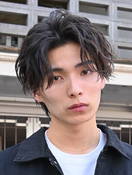 フィフス(fifth) 原宿ツイストスパイラルパーマメンズカットセンターパートウルフ