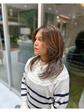 ユウヘアー 師勝店(U Hair) 海外風レイヤーカット