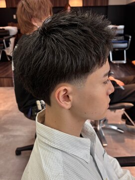 シーフフェード 千葉(Cyf FADE) 千葉駅MEN’S HAIR/サーフカール/刈り上げセンターパート