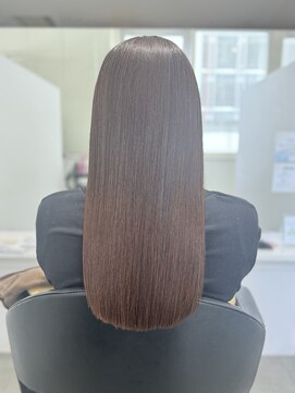 イレス 新札幌店(IRESU) 髪質改善/縮毛矯正/美髪/艶髪/髪質改善トリートメント/新札幌