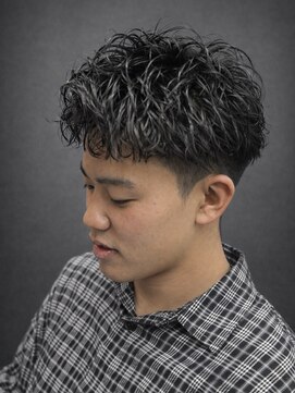 グロウ 天神店(growth) メンズパーマ