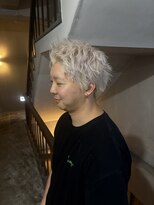 マーシー(MAAAAAC)&nbsp;White スパイキーショート【Jr.colorlist/NEMO】
